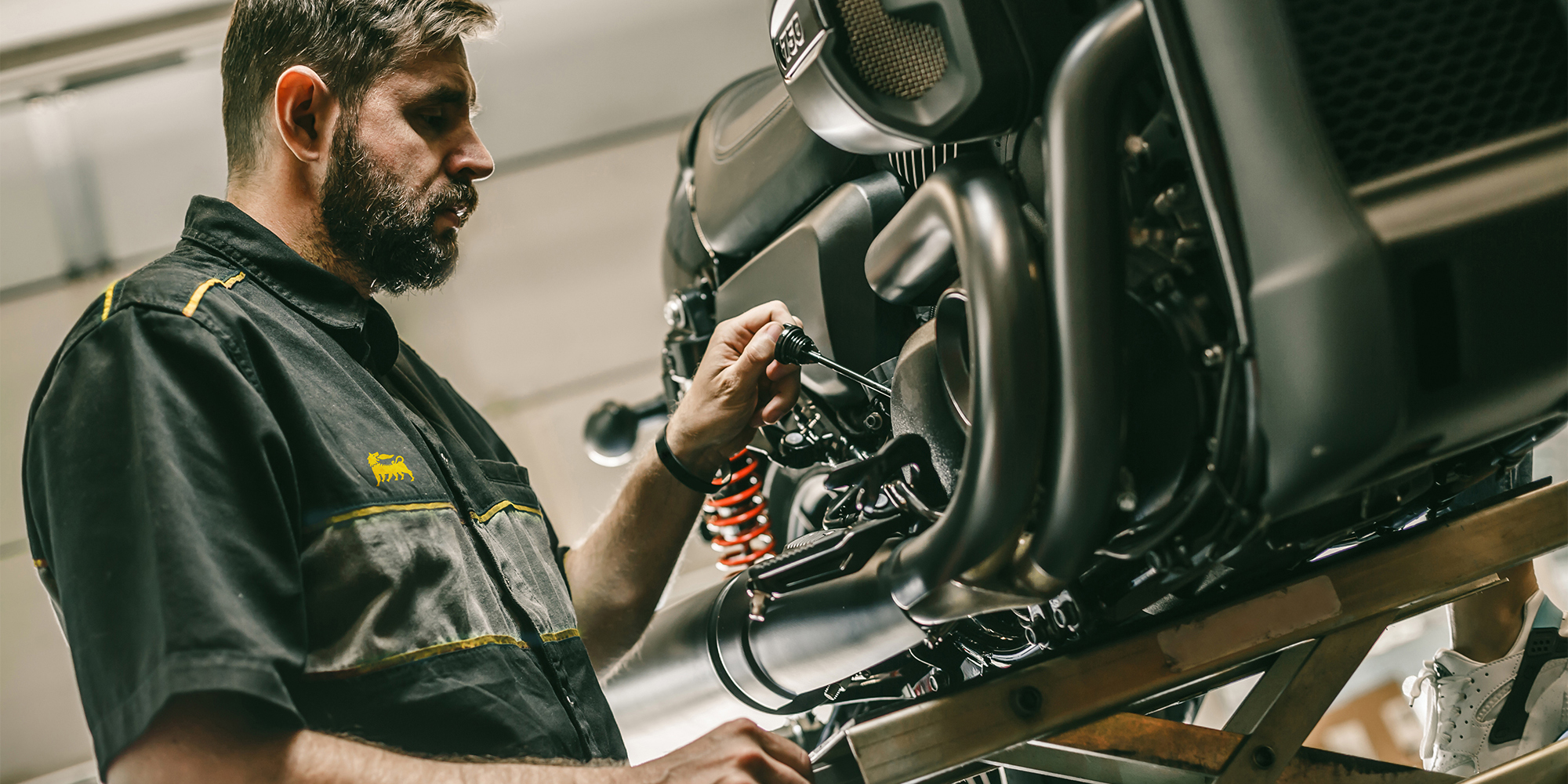 The right engine oil for your motorcycle